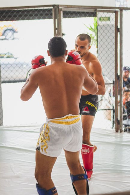 两大恶汉!1722万+3000万!湖人铁血阵容!